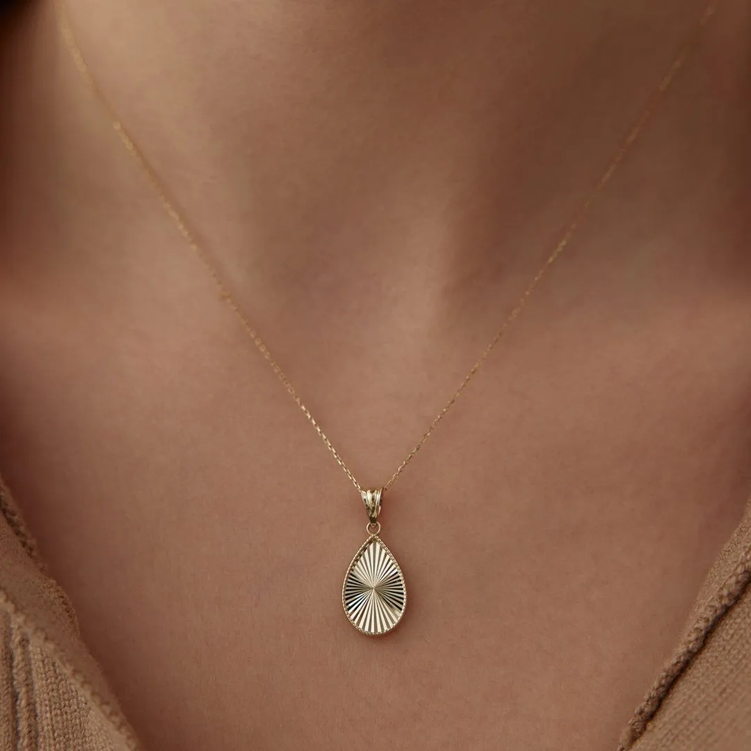 14k Gold Pencil Drop Necklace