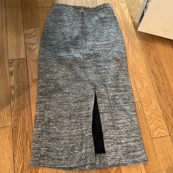 Alice   Olivia Apiga Slit-Front Knit Midi Pencil Skirt, Gray