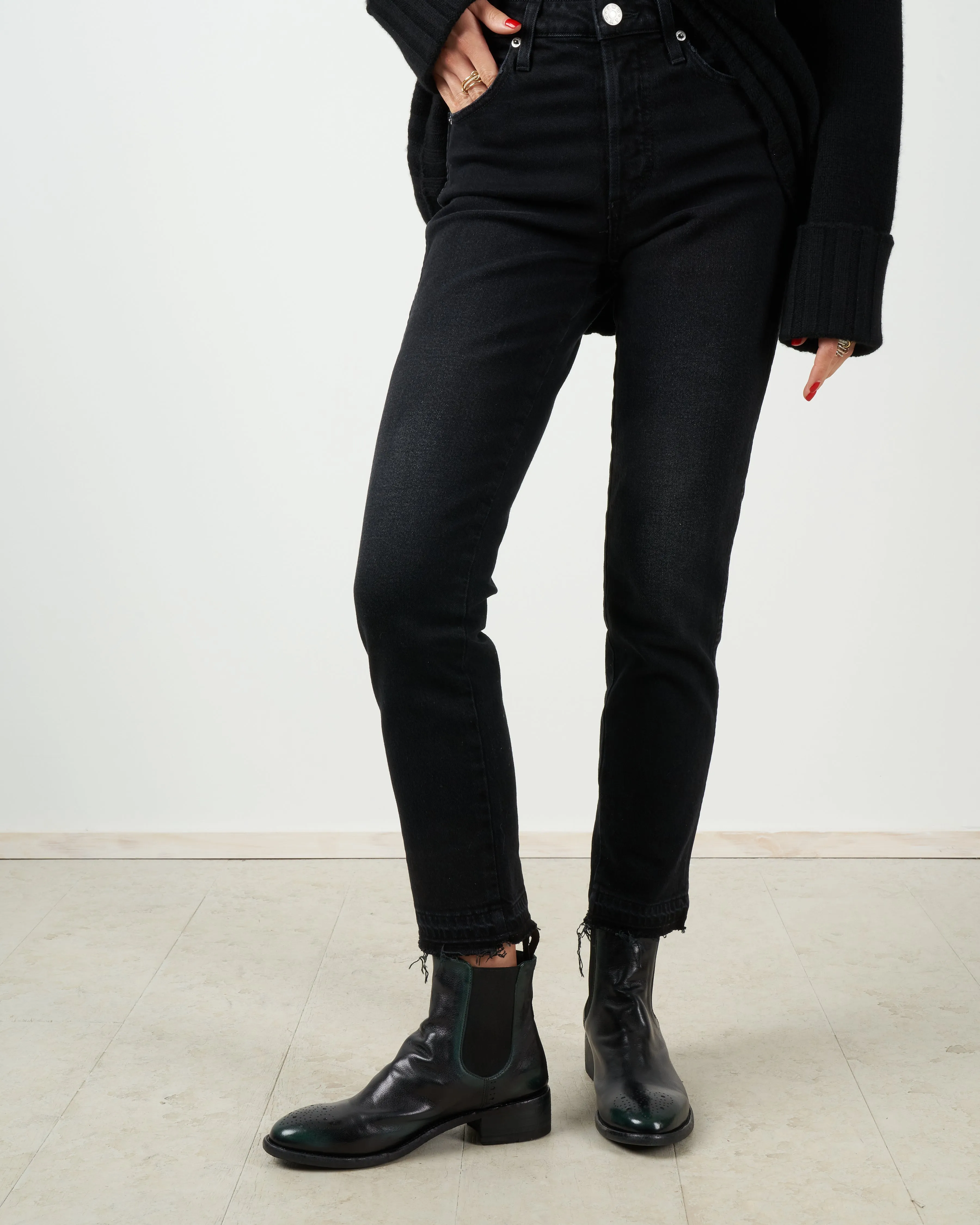 babe high rise slim straight jean - black magic
