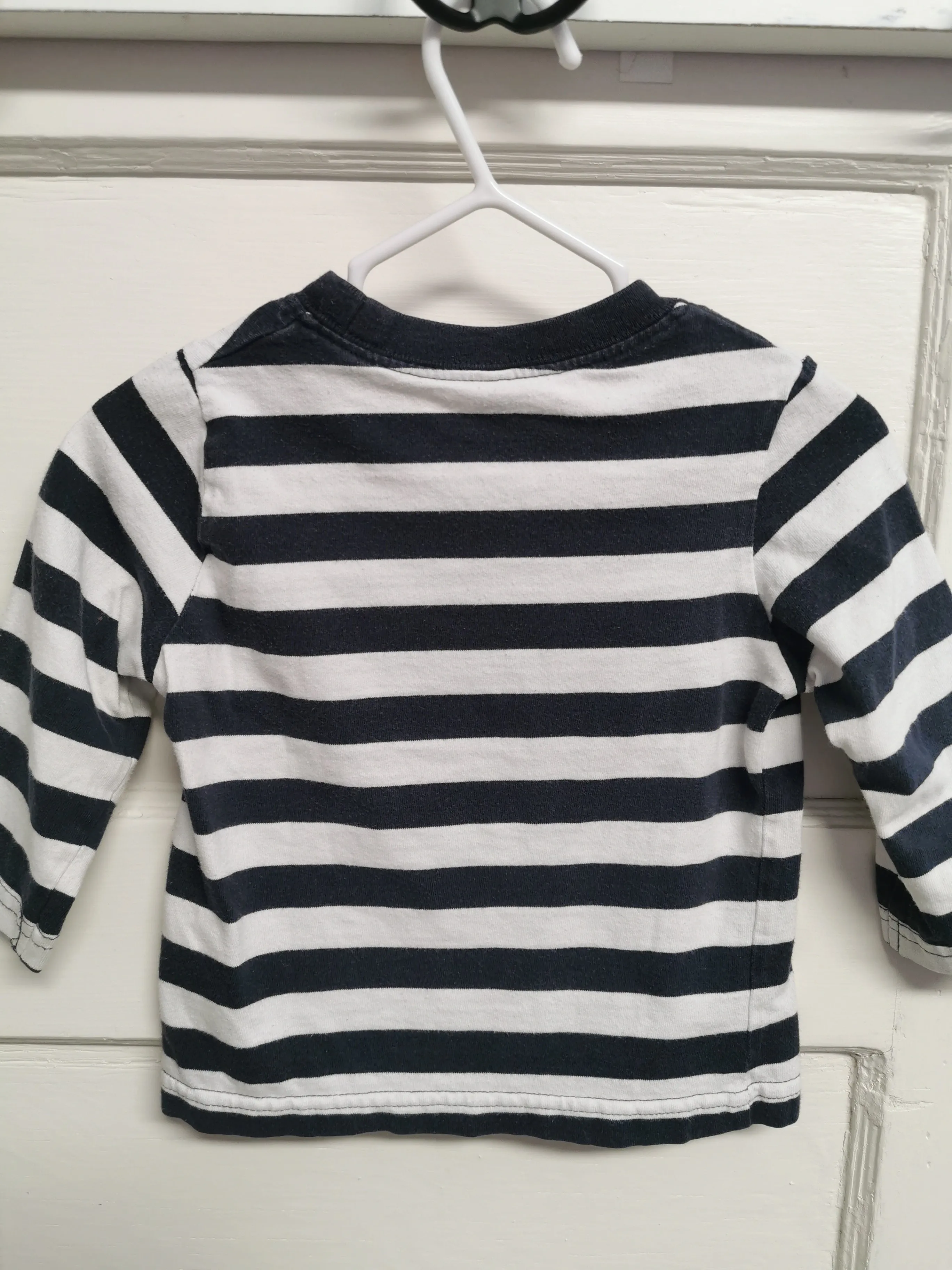 BABY BOY SIZE 9/12 MONTHS - UNITED COLORS OF BENETTON Designer T-Shirt VGUC B31