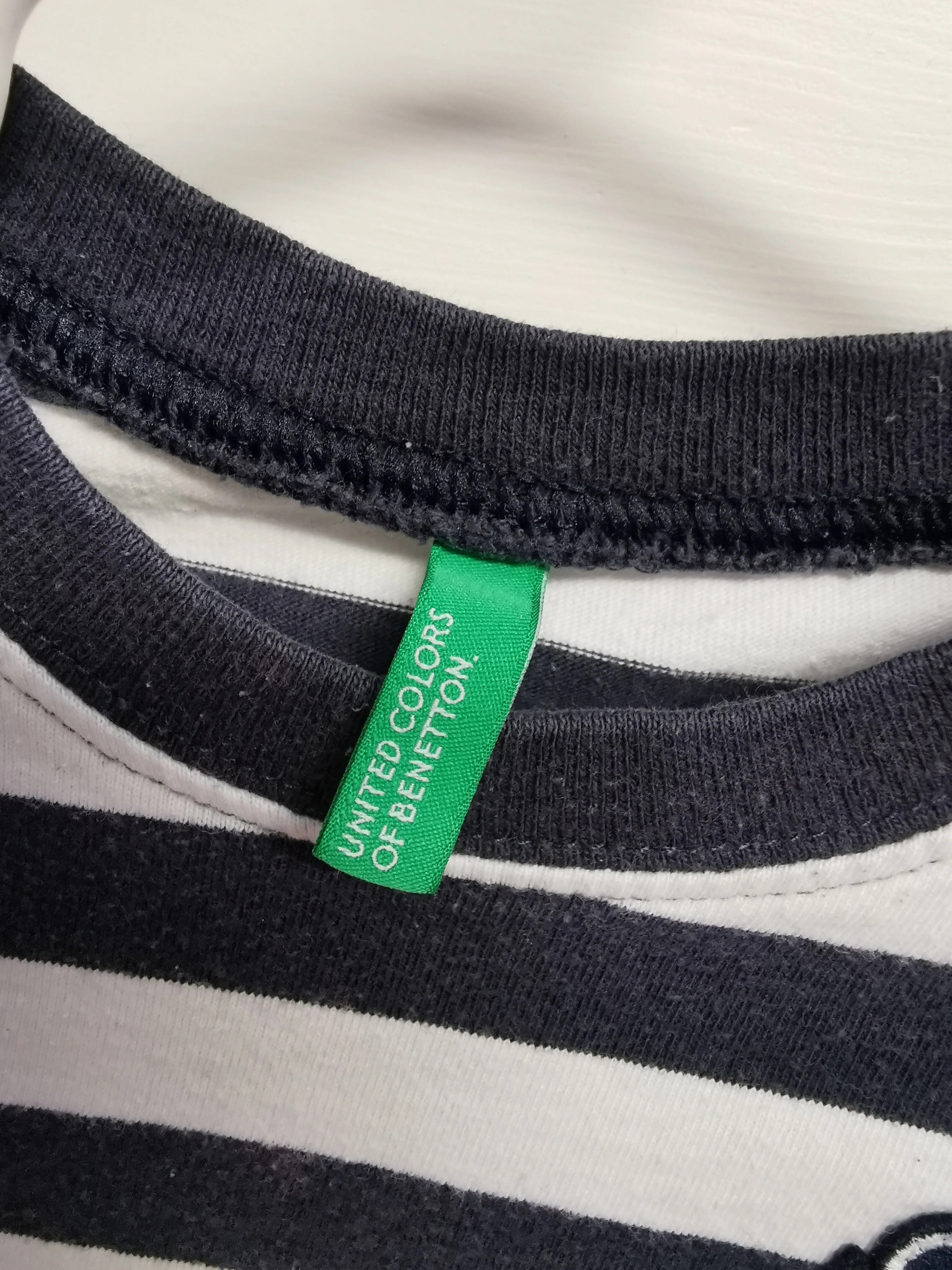 BABY BOY SIZE 9/12 MONTHS - UNITED COLORS OF BENETTON Designer T-Shirt VGUC B31