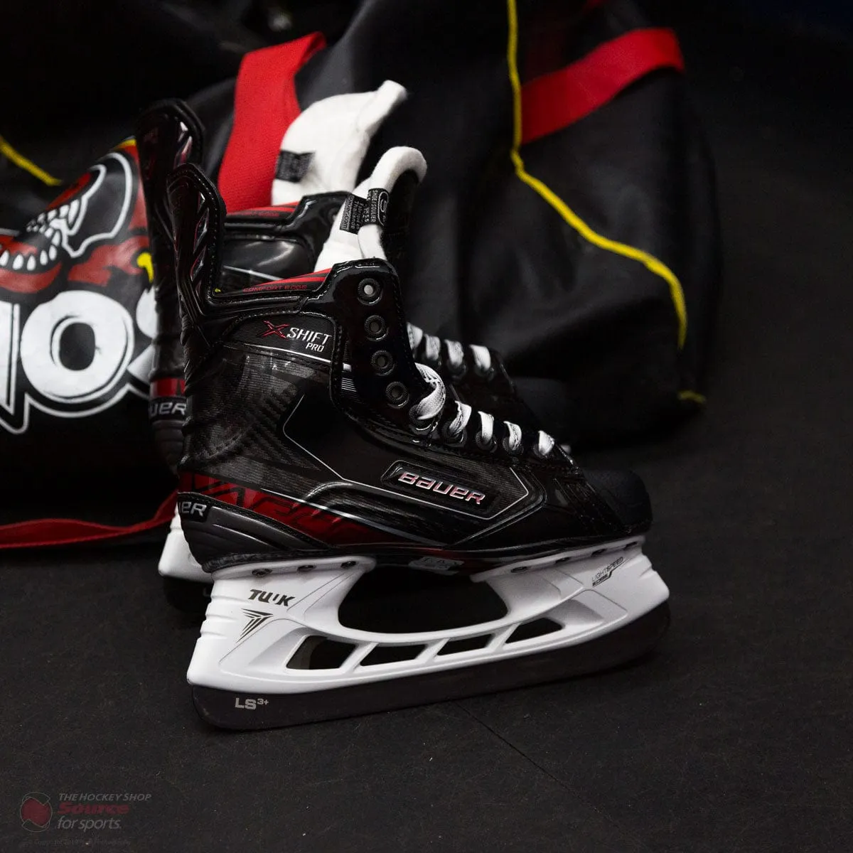 Bauer Vapor X Shift Pro Senior Hockey Skates (2019)