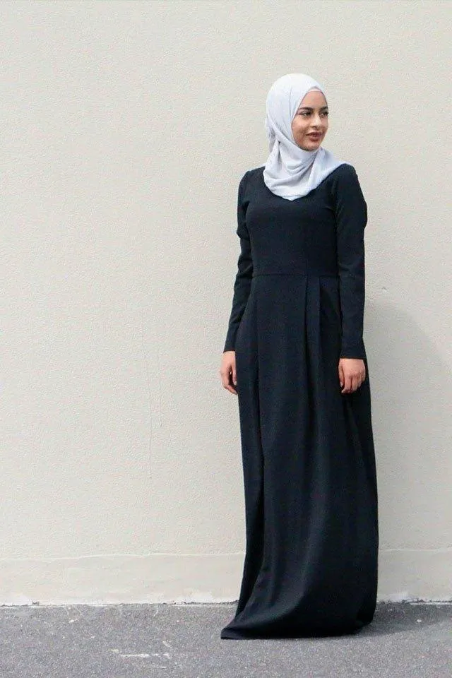 Black aka Abaya