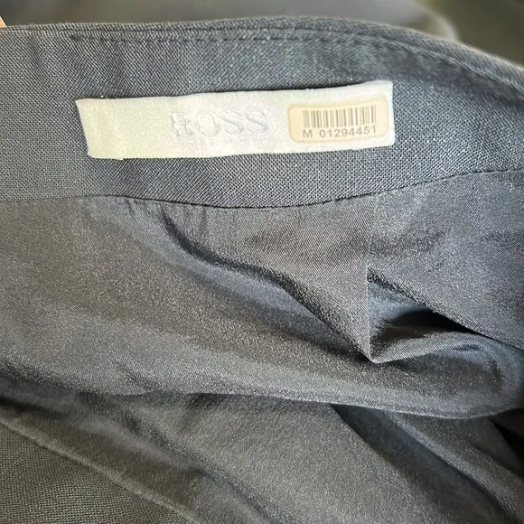 BOSS HUGO BOSS Navy Blue Pencil Skirt Knee Length Career Designer Sz 4