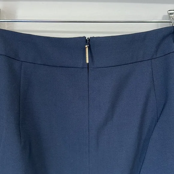 BOSS HUGO BOSS Navy Blue Pencil Skirt Knee Length Career Designer Sz 4