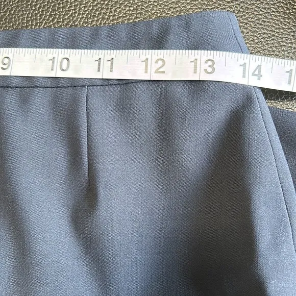 BOSS HUGO BOSS Navy Blue Pencil Skirt Knee Length Career Designer Sz 4