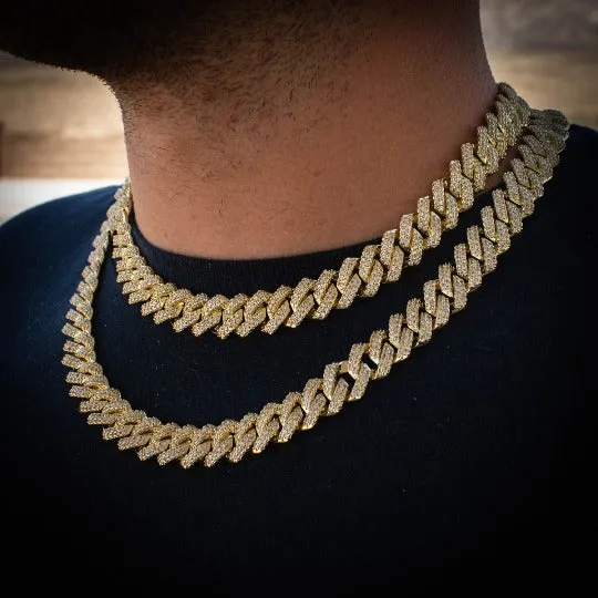 Diamond Straight Edge Cuban Link Chain (12mm) in Yellow Gold