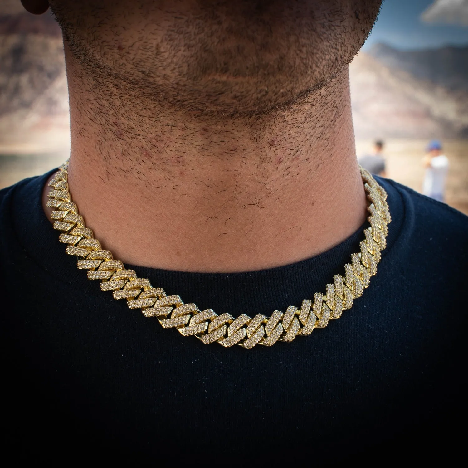 Diamond Straight Edge Cuban Link Chain (12mm) in Yellow Gold