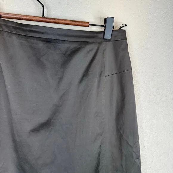 Etro Women's Straight Pencil Skirt Flat Front Back Zip Black Size 44 Capsule