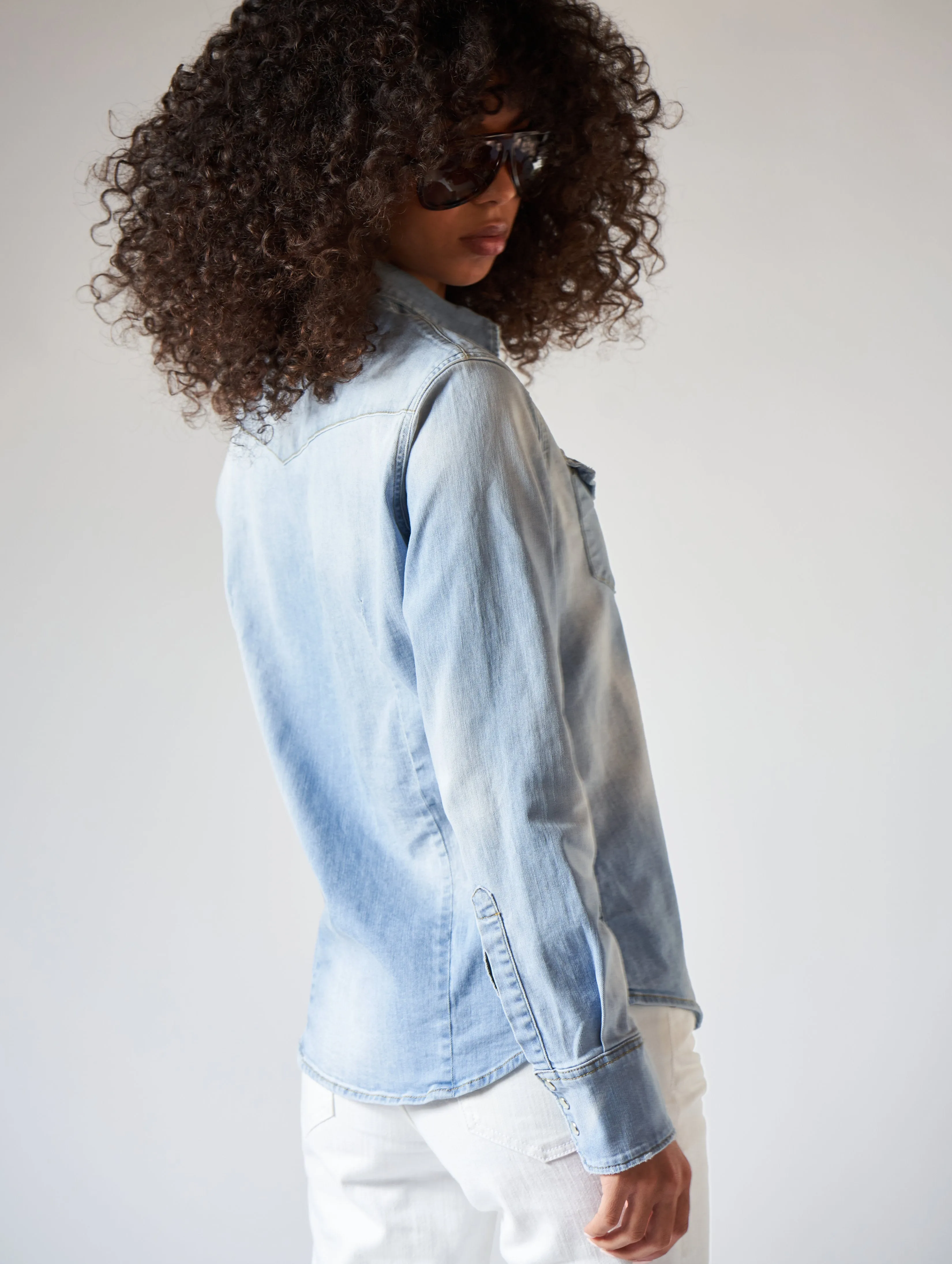 FLAVIA DENIM SHIRT IN LIGHT BLUE - Woman