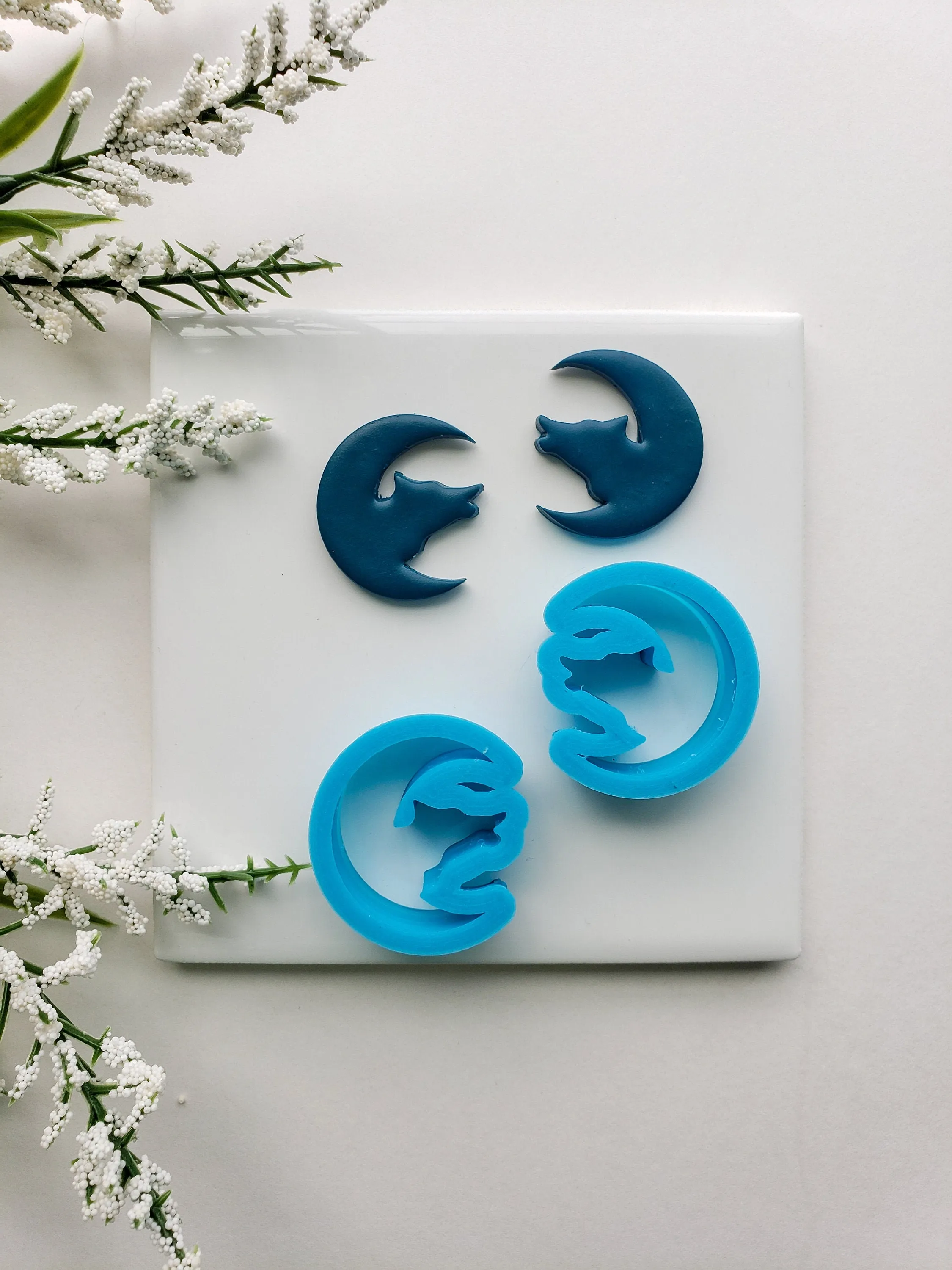 Howling Wolf Set | Fall Clay Cutter