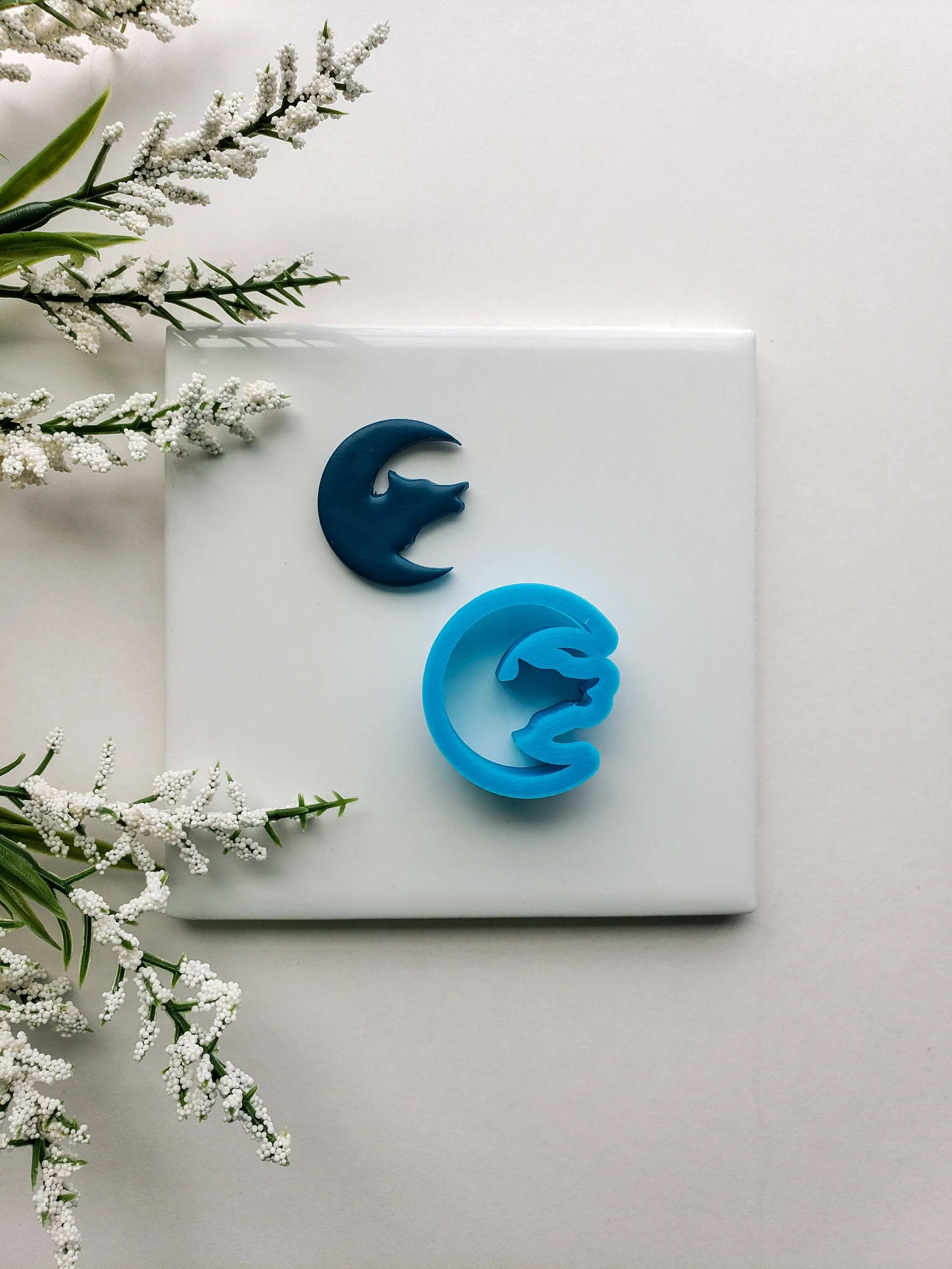 Howling Wolf Set | Fall Clay Cutter