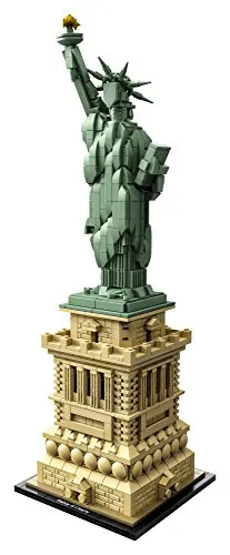 LEGO Architecture Statue of Liberty 21042 Building Toy Set for Kids, Boys, and Girls Ages 16  (1685 Pieces)
