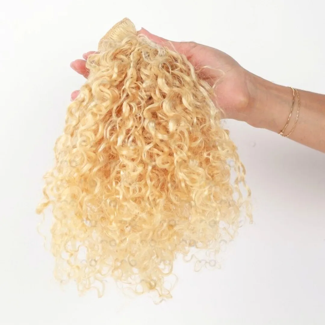 Machine Weft - Island Curly (3C)