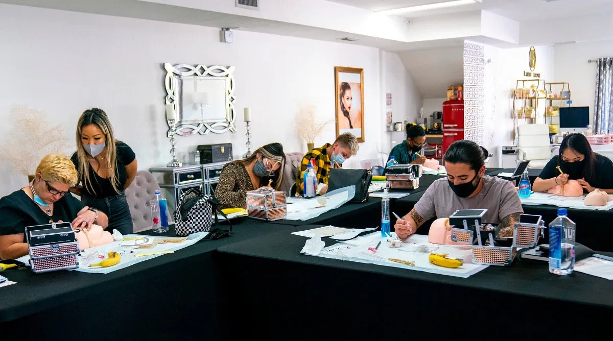 Powder Brows and Microblading Training Course