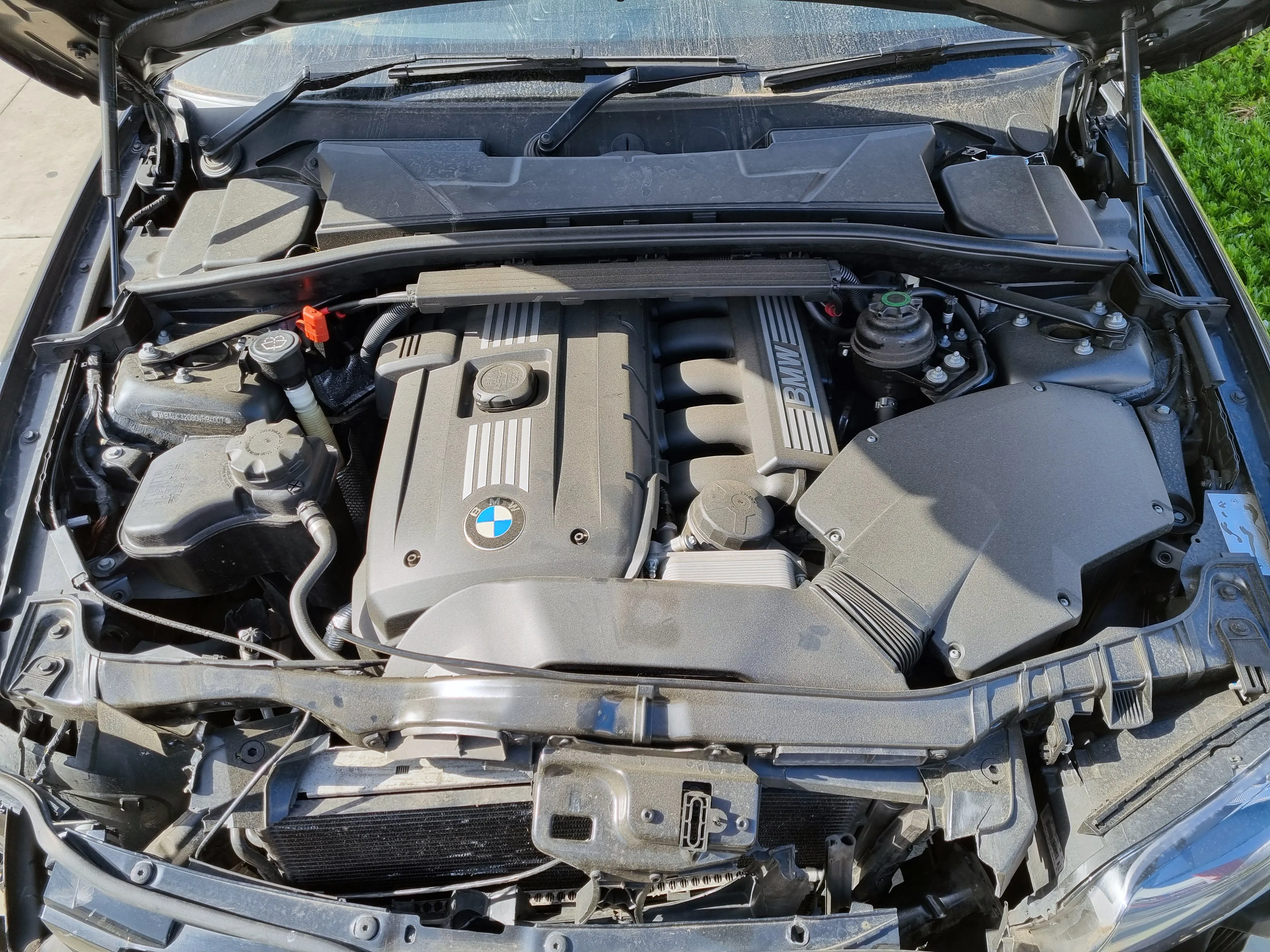 S2931 1' E82 Coupe 125i N52 AUTO 2008/04