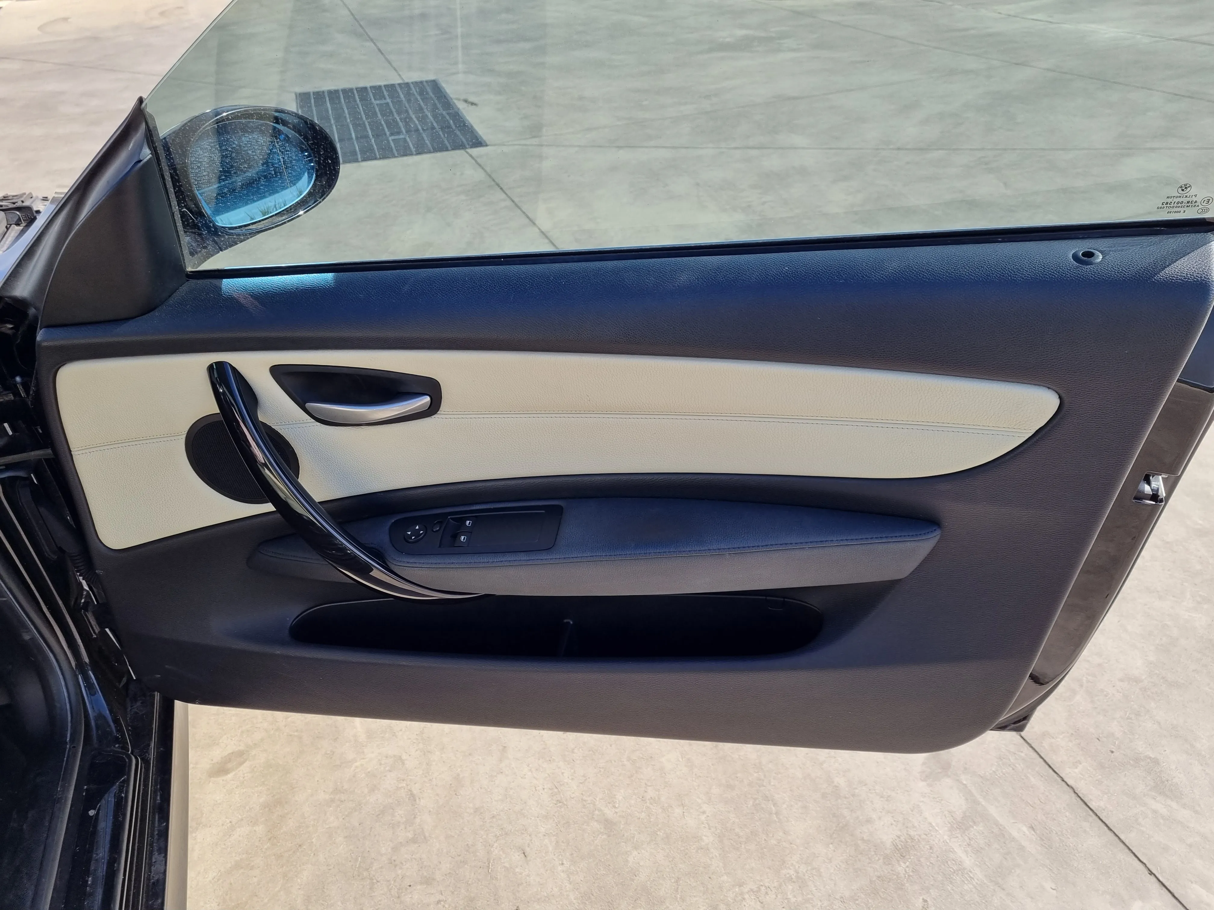 S2931 1' E82 Coupe 125i N52 AUTO 2008/04