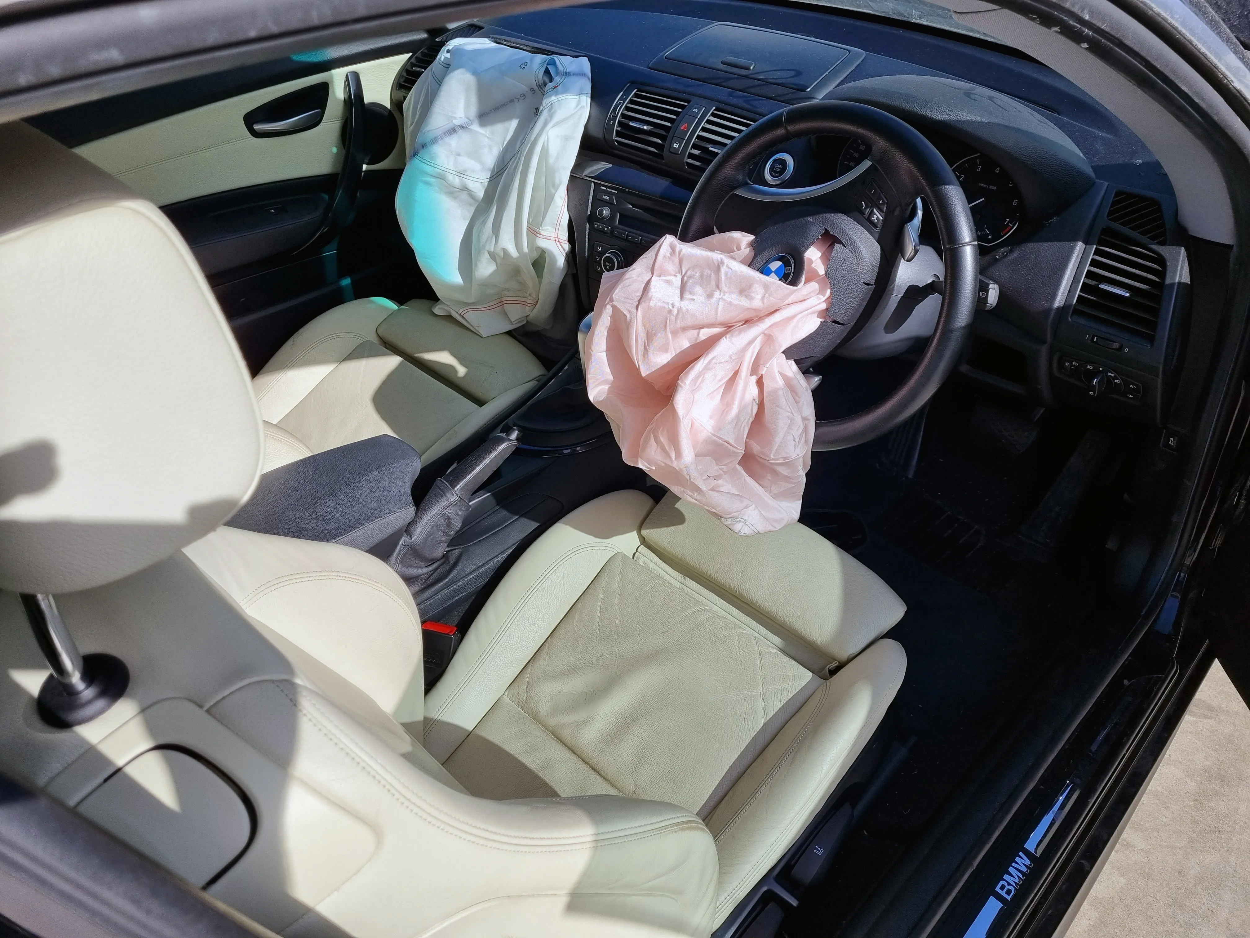 S2931 1' E82 Coupe 125i N52 AUTO 2008/04