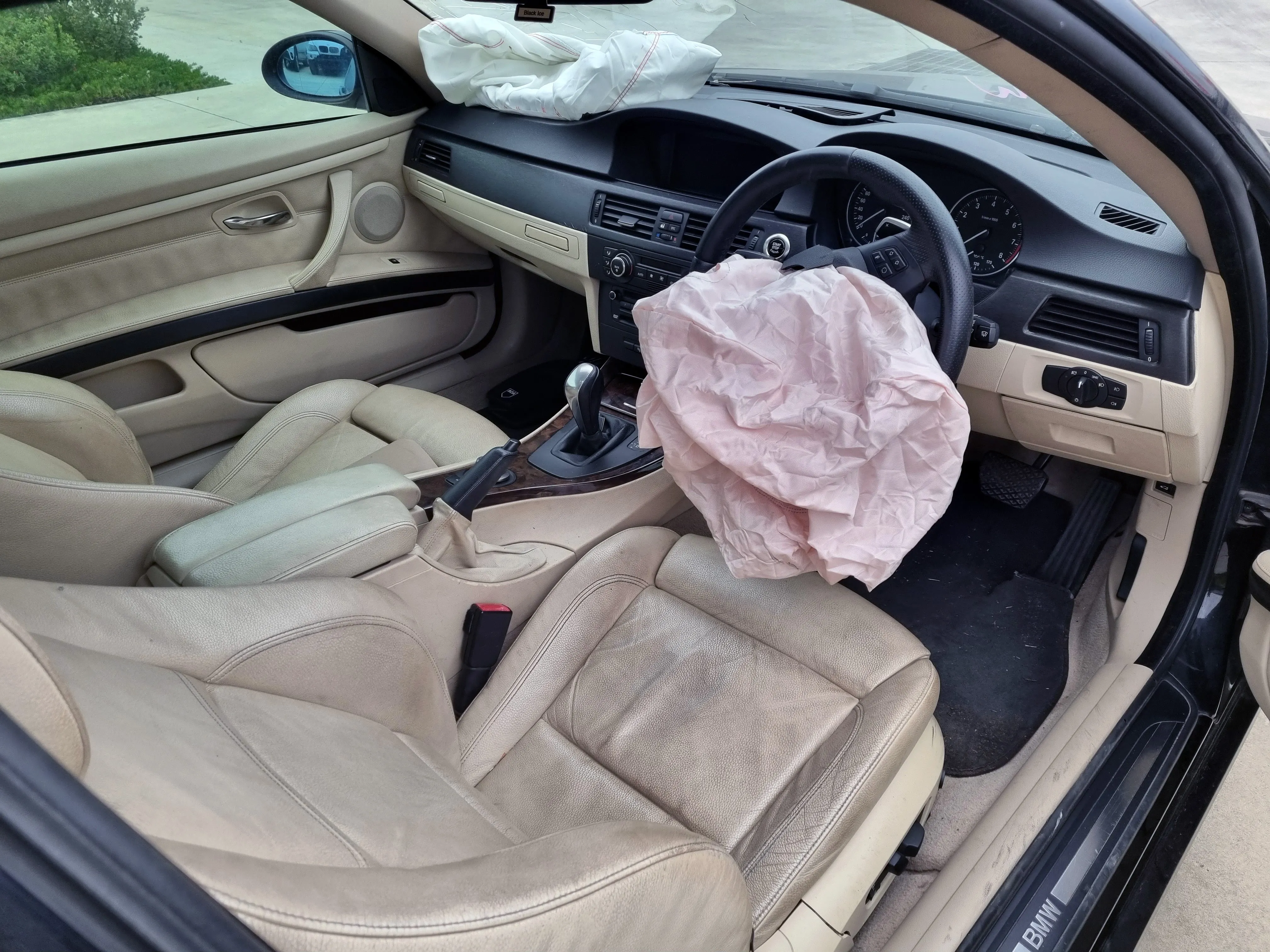 S3043 3' E92 Coupe 335i N54 AUTO 2007/04