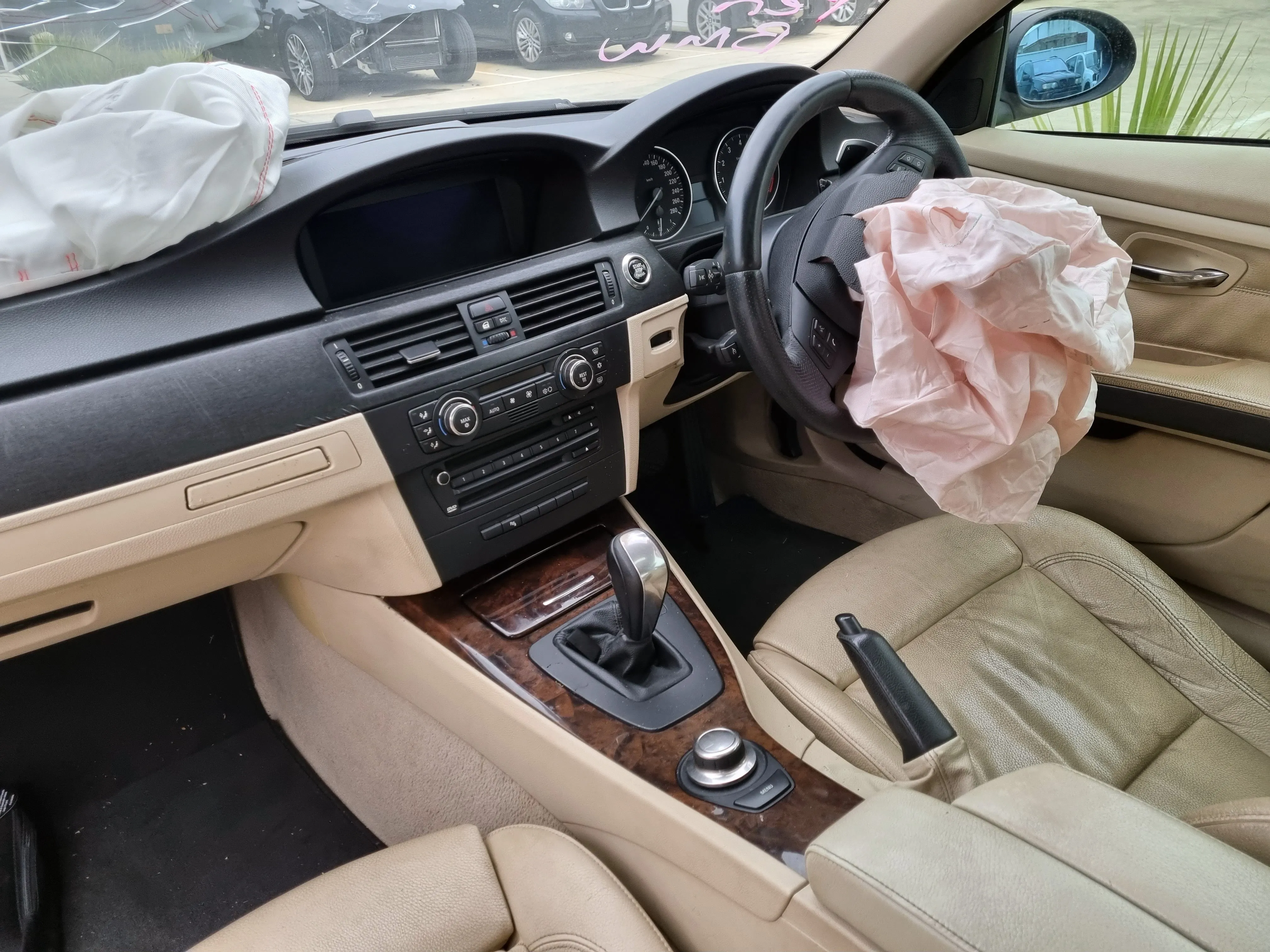 S3043 3' E92 Coupe 335i N54 AUTO 2007/04