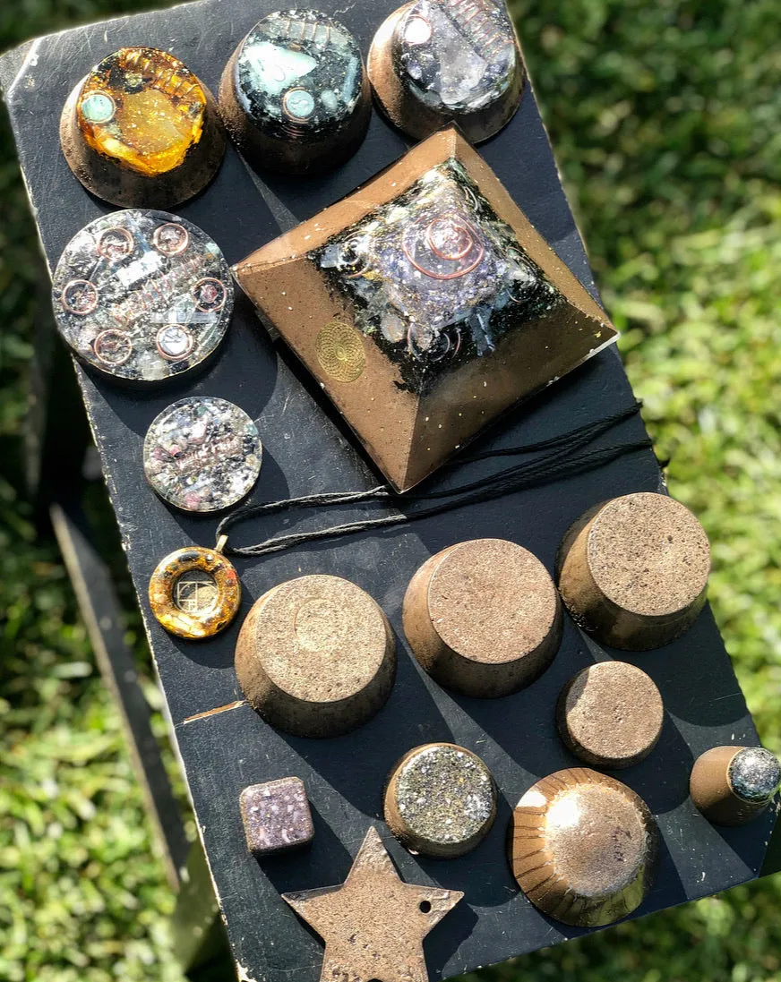 The “Family Pack” - 8-Sided Radionics Large Giza  (15 Hz), 6 Towerbusters, Smart Meter & Wi-Fi/Microwave Shields, 1 Amulet, 2 phone shields & 3 Freebies, 6 for repeat buyer ($243 in savings!)