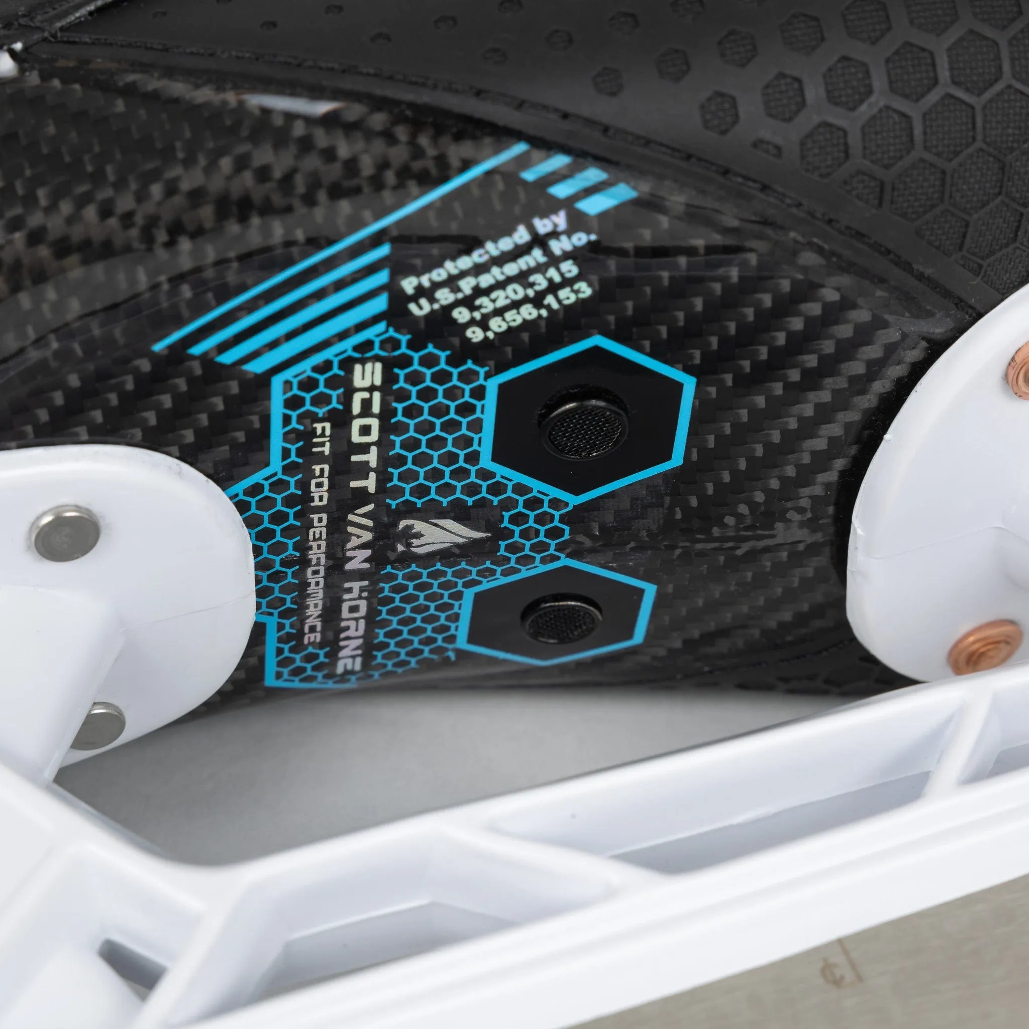 TRUE Catalyst 7X4 Senior Goalie Skates