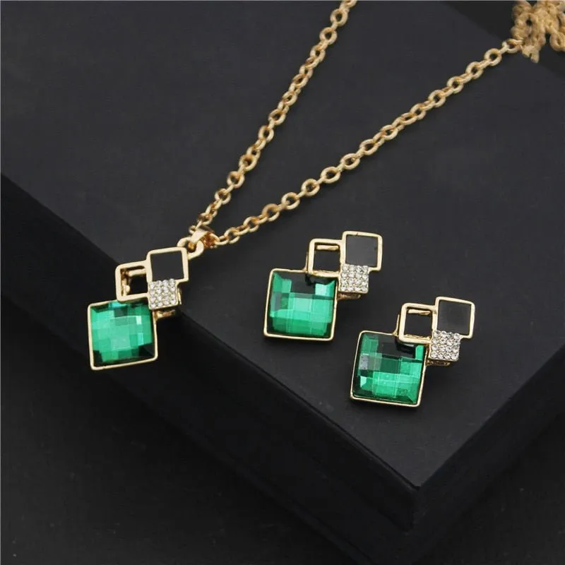 Unique Bridal Jewelry Set for Women Zircon Pendant Necklace Earrings