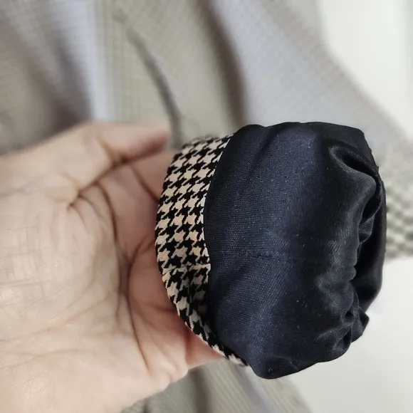 ZARA faux wrap blazer with bling buckle houndstooth print Small 041